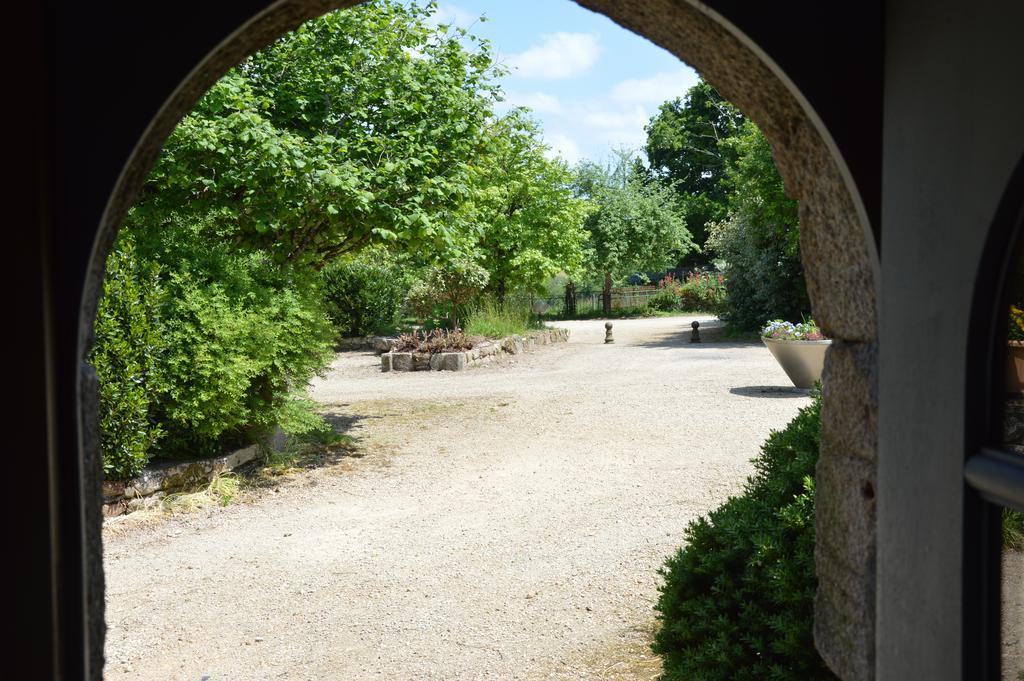 La Grange De Coatelan Hotel Plougonven Luaran gambar
